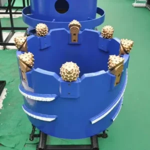 Core Barrel Rock Drilling Bucket With Bullet Teeth Forged Iron Well Drilling Tool Customizable Cutter Diameter