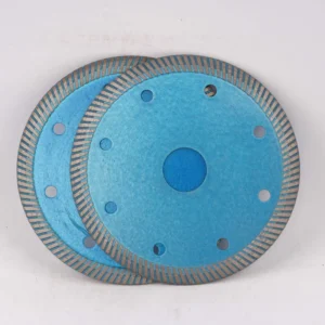 Industrial grade Marble Diamond Saw Blades with Fine Wave Patterns Are Used in Hot Press Machines for Granite Processing