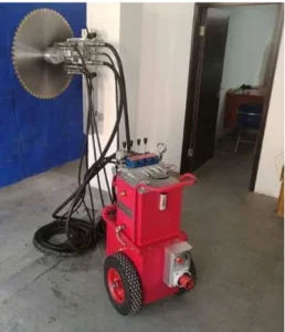 Used Manual Concrete Wall Saw Machine Engine High Efficiency 6.28kw Professional Concrete Cutter 220V 320MM Cutting Depth 88kg